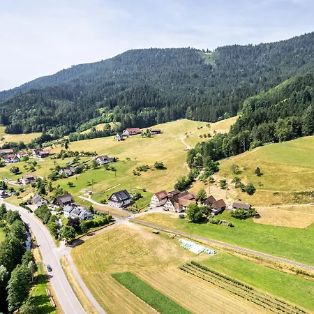 Brujosenhof Apartman *